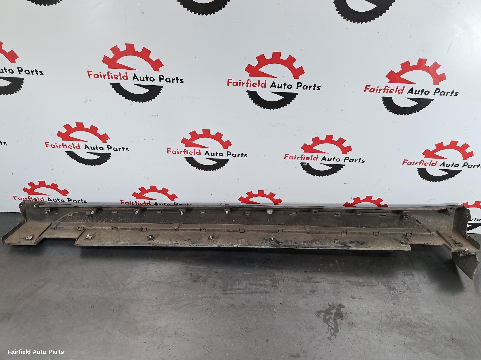 2015-2021 Hyundai Tucson Side Step Skirt