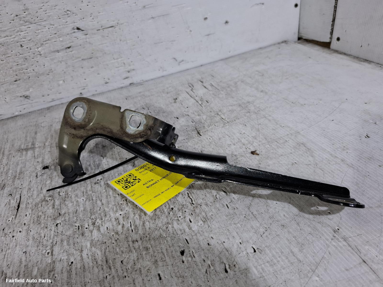 2016-2020 Holden Astra Bonnet Hinge Strut
