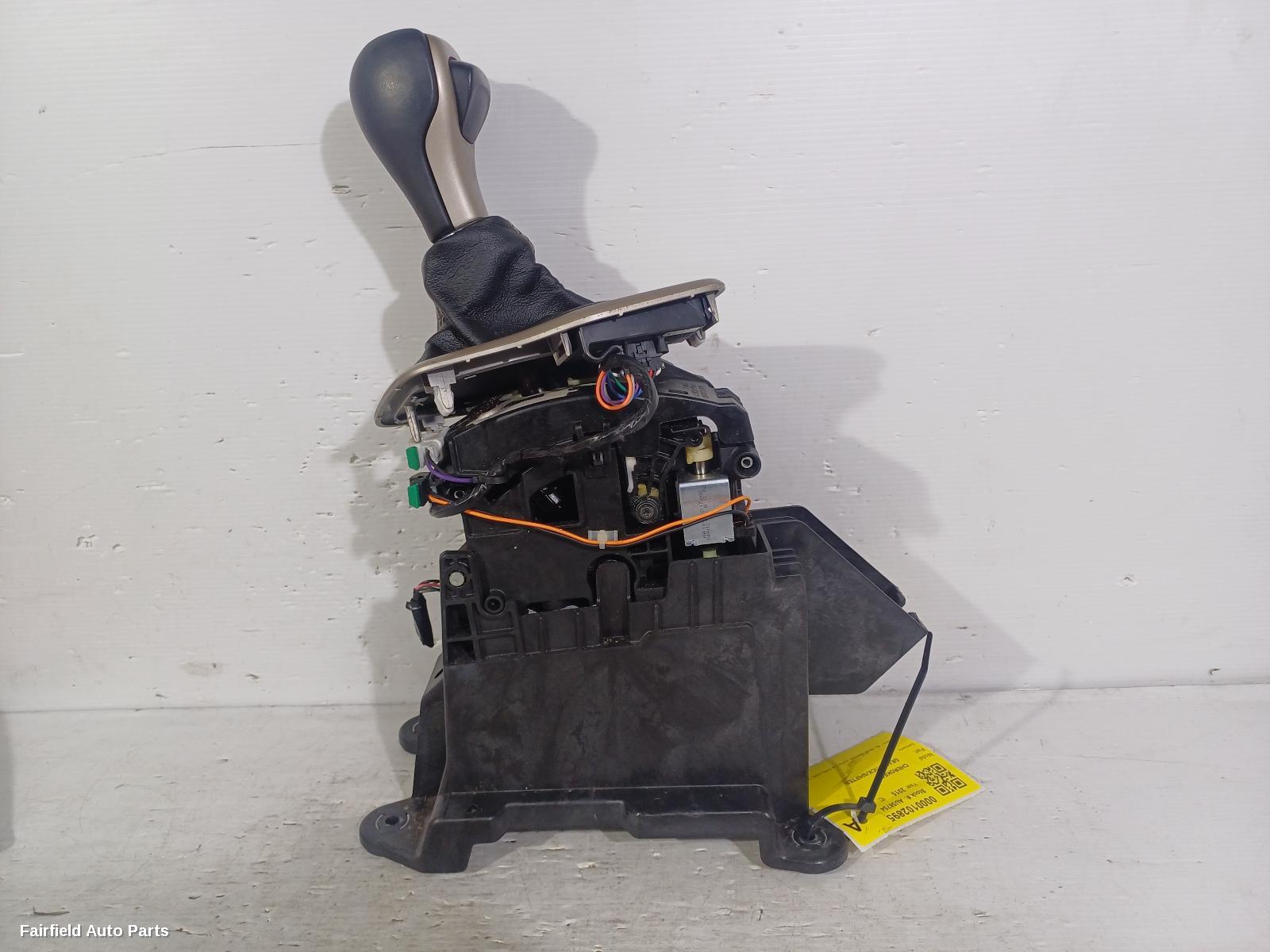 2014-2022 Jeep Cherokee Gear Stick Shifter