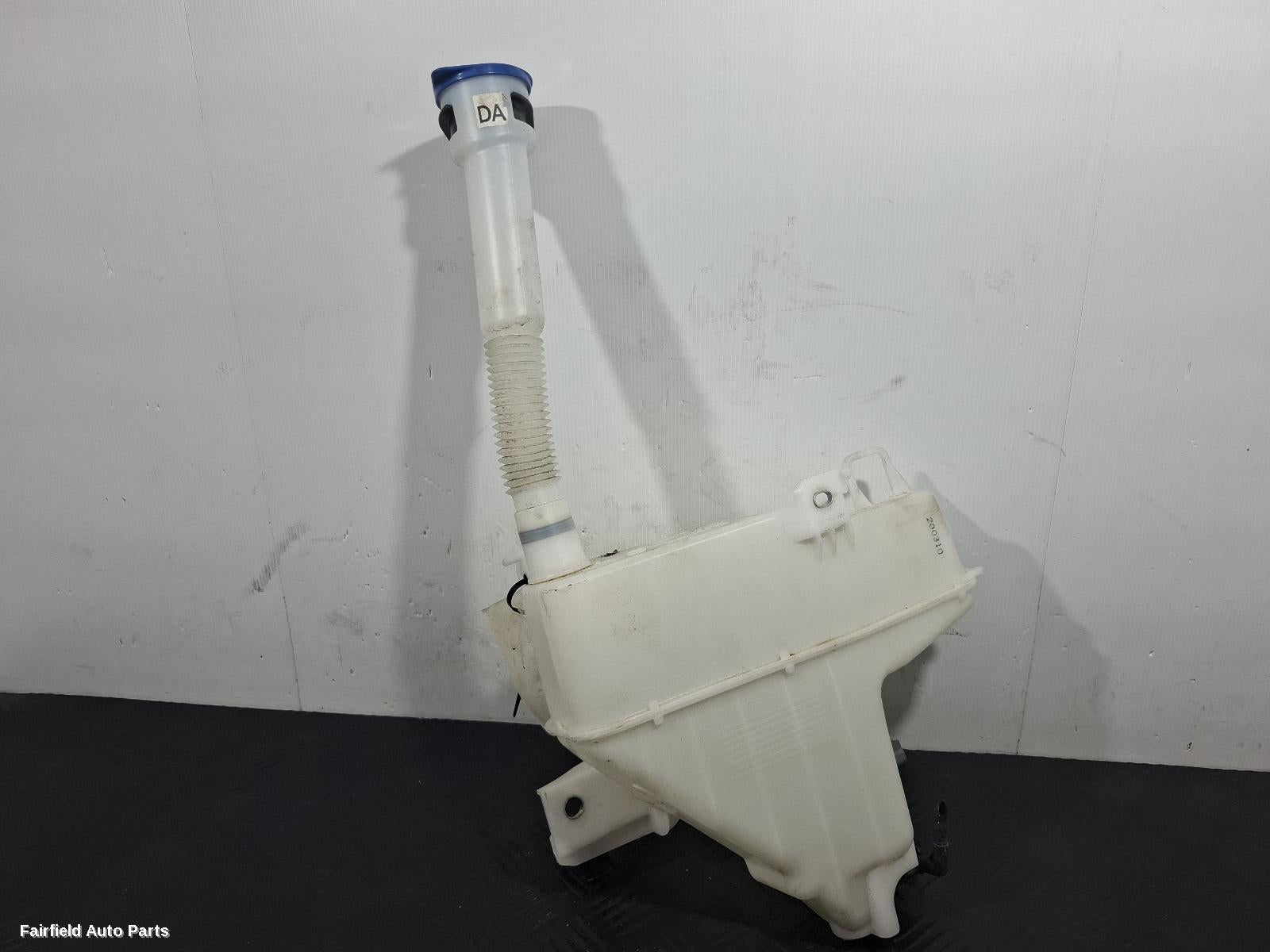 2019-2026 Mazda Cx30 Washer Bottle