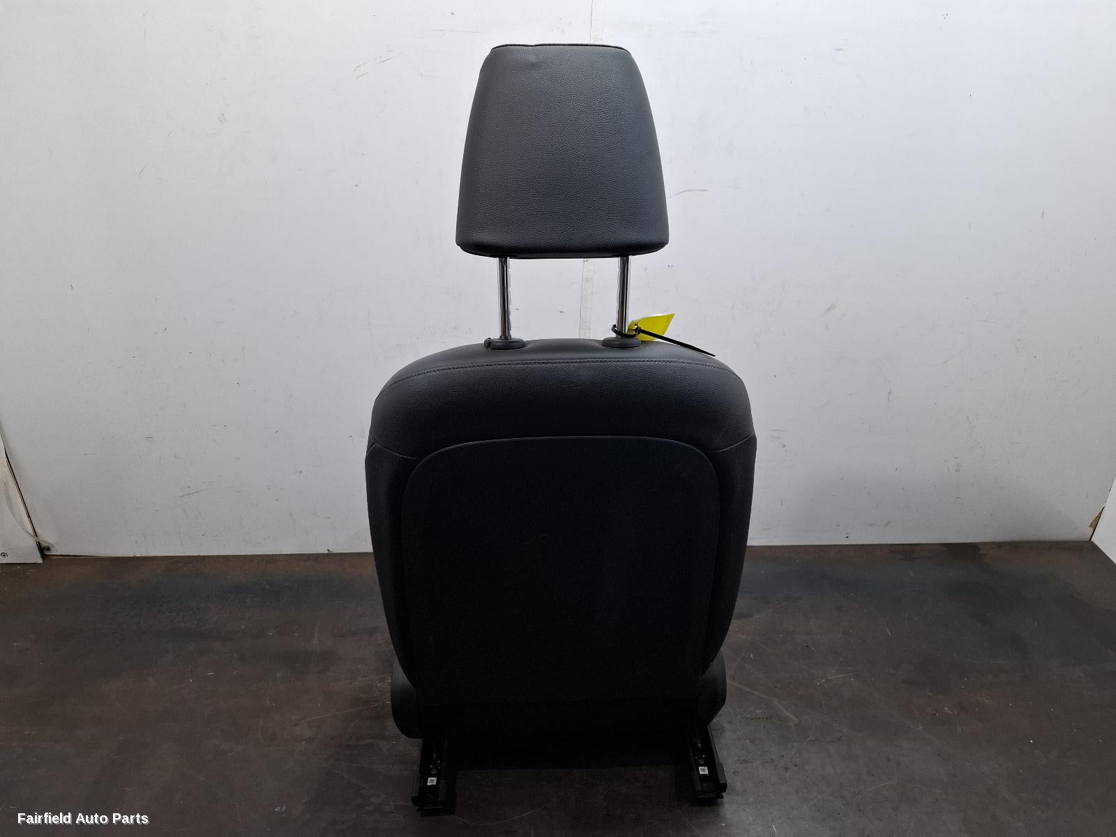 2018-2024 Kia Cerato Front Seat