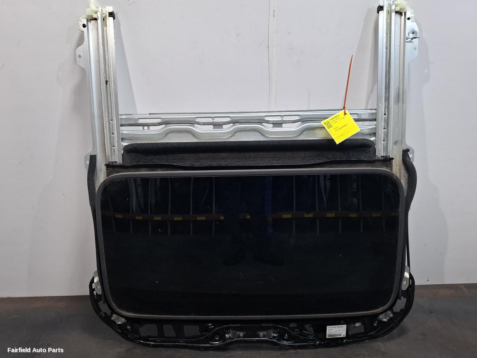 2014-2022 Honda Odyssey Roof Glass Sunroof T