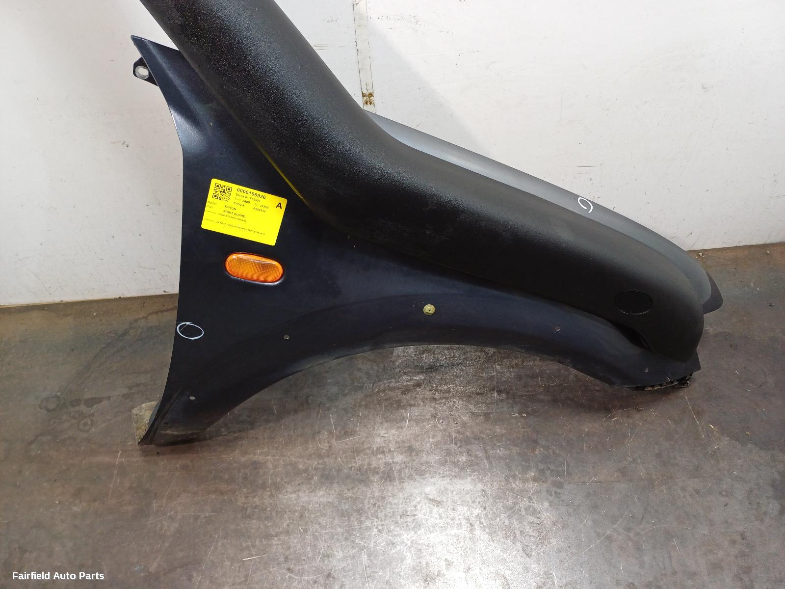 2006-2015 Mitsubishi Triton Right Guard