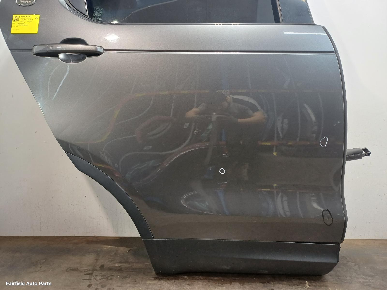 2016-2026 Land Rover Discovery Right Rear Door Sliding