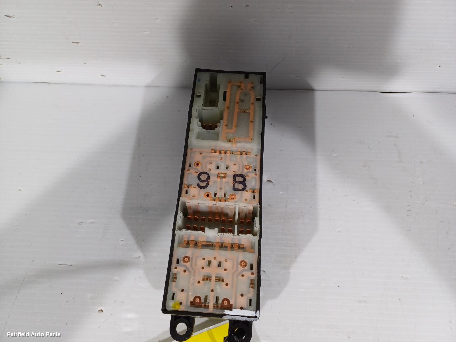 2002-2008 Nissan Murano Pwr Dr Wind Switch