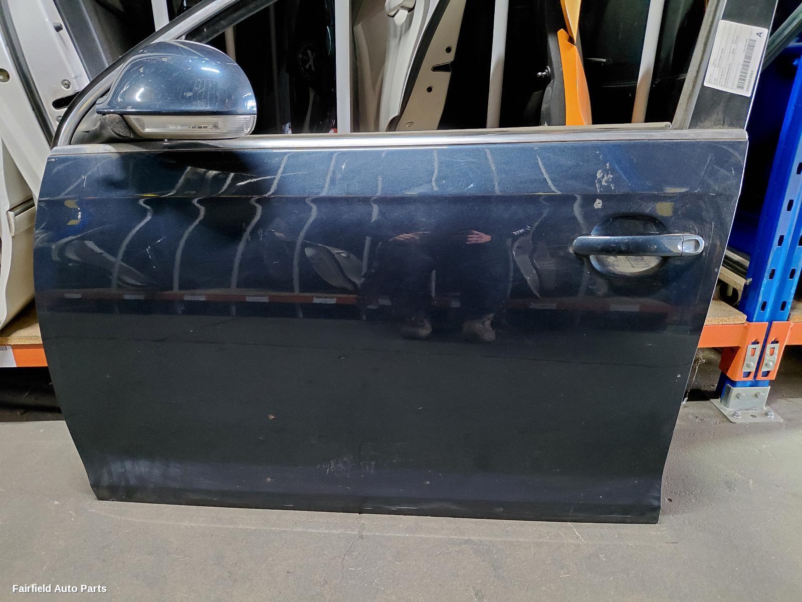 2006-2011 Volkswagen Jetta Left Front Door
