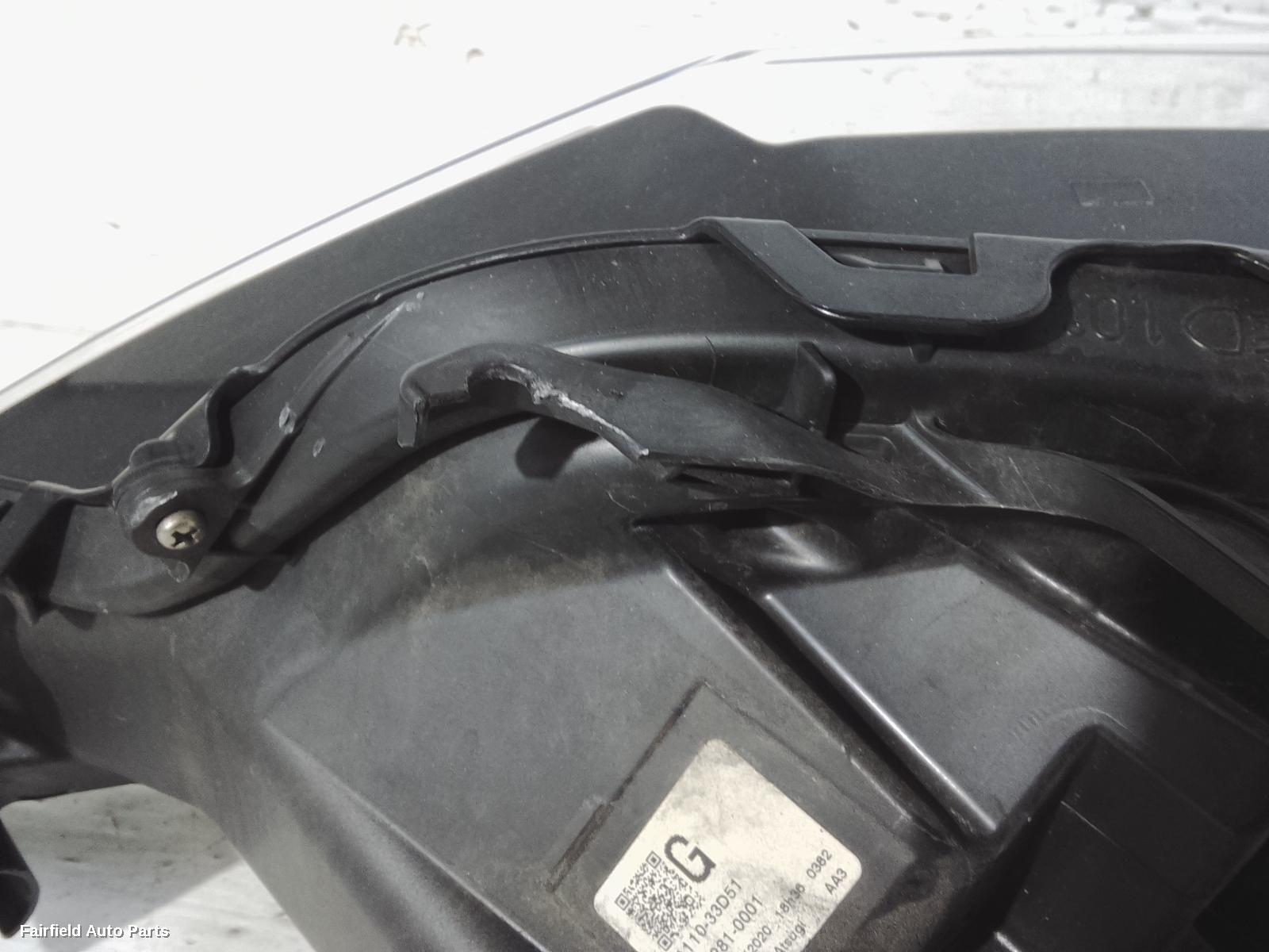 2017-2020 Toyota Camry Right Headlamp