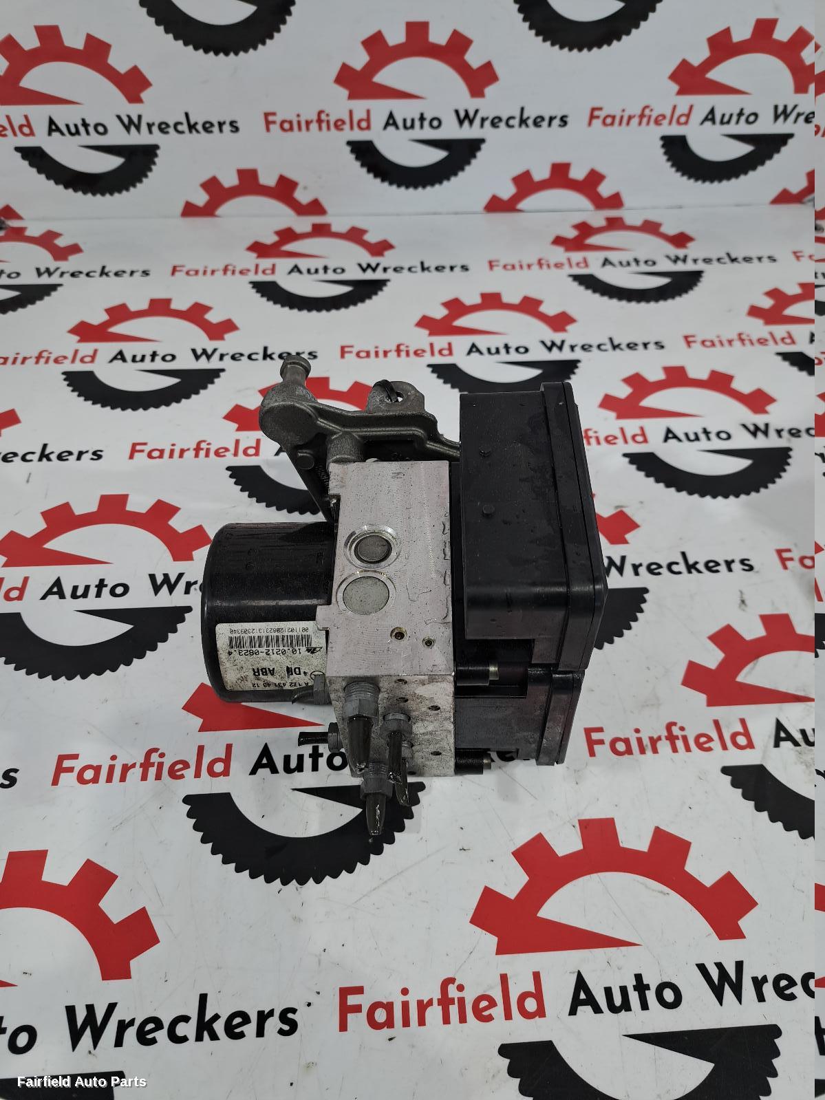 2011-2015 Mercedes C Class Abs Pump Modulator