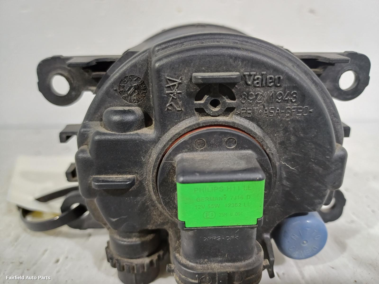 2016-2019 Suzuki Baleno Left Indicator Fog Side