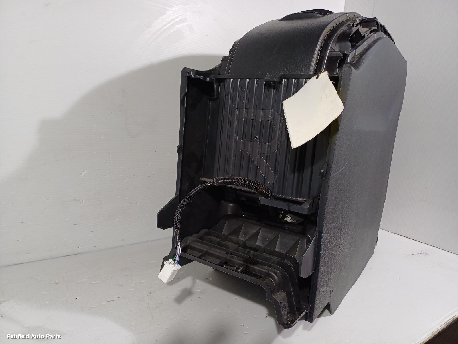 2013-2021 Toyota Kluger Console