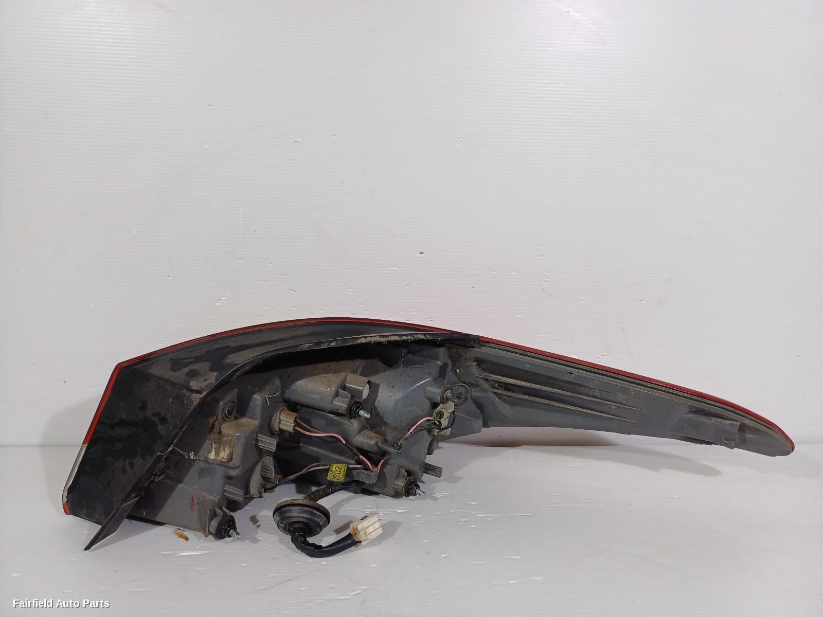 2011-2013 Hyundai Elantra Left Taillight
