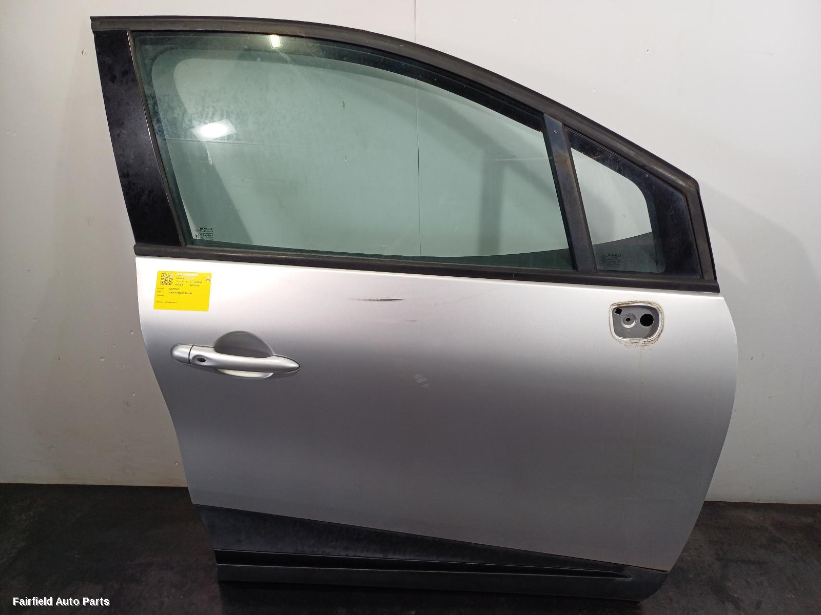 2014-2017 Renault Captur Right Front Door