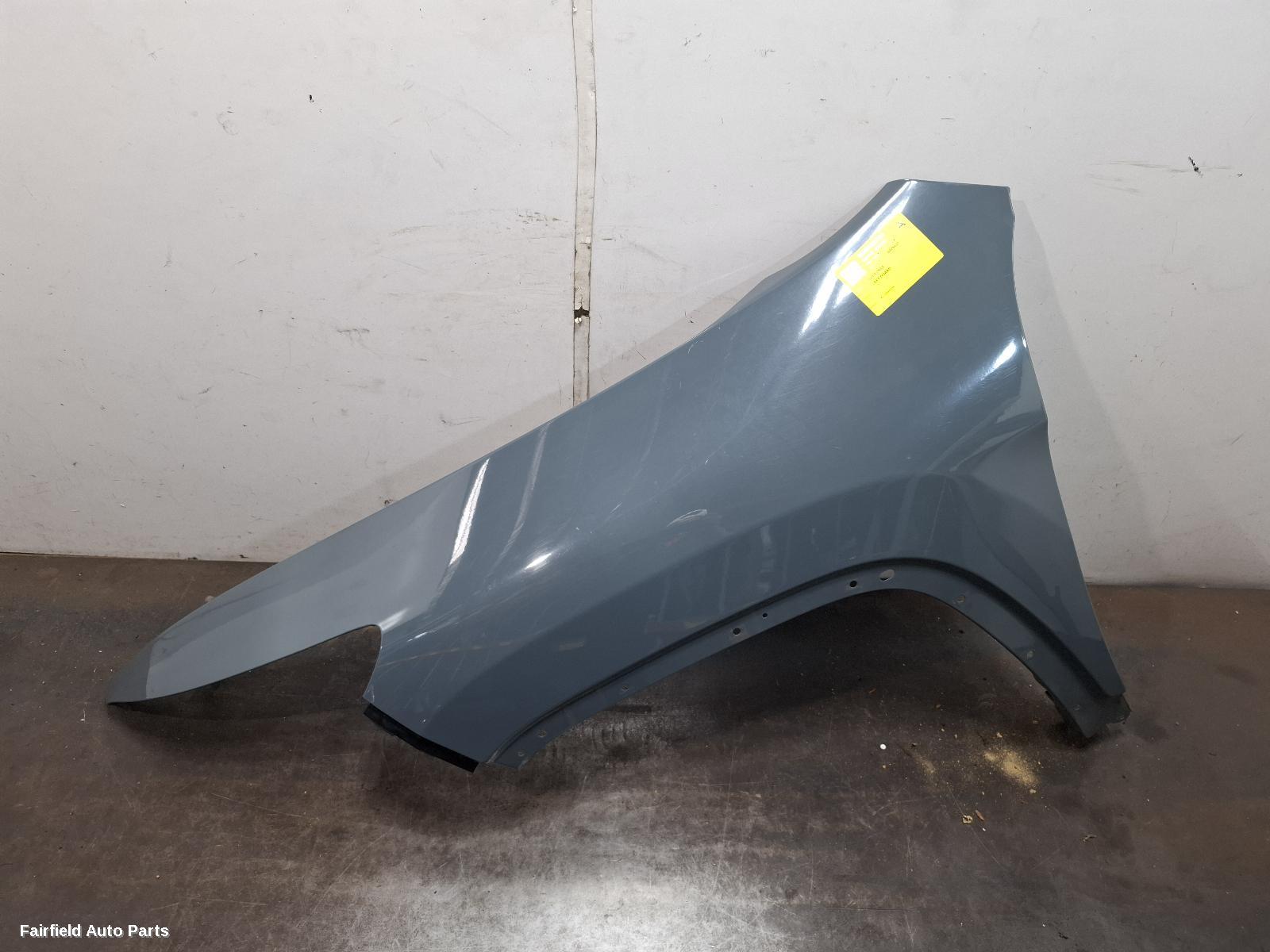 2014-2018 Jeep Cherokee Left Guard