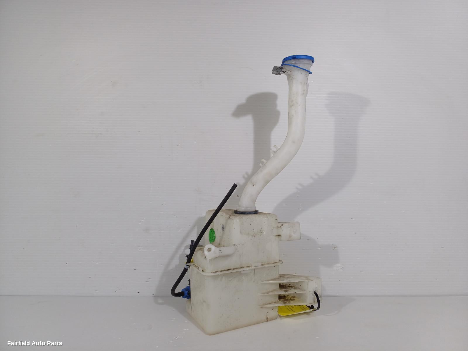 2016-2024 Mg Mg3 Washer Bottle