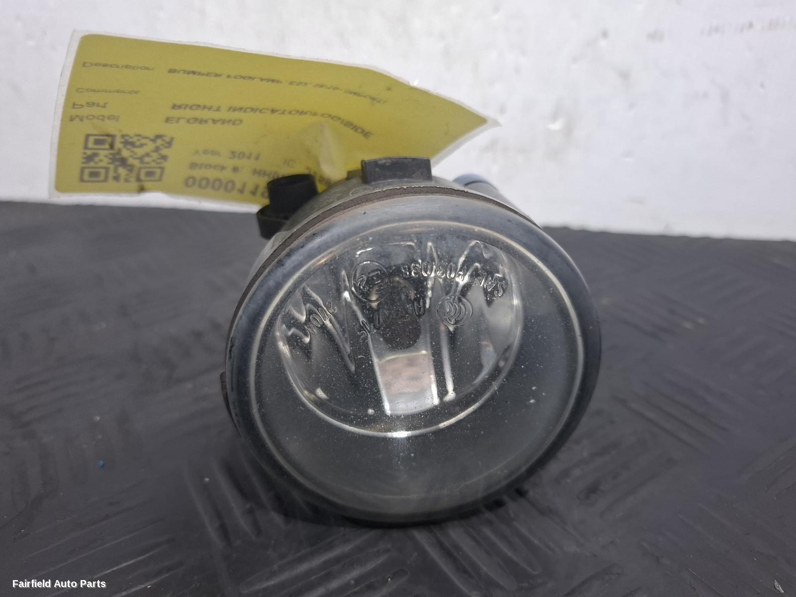 2010-2022 Nissan Elgrand Right Indicator Fog Side