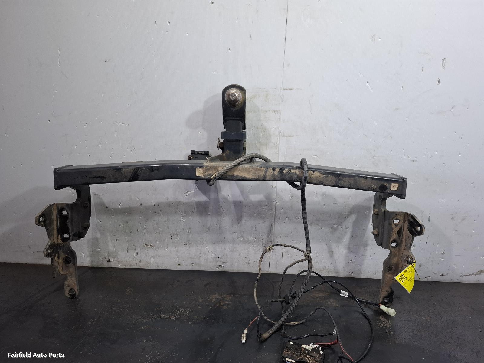 2001-2007 Toyota Kluger Towbar