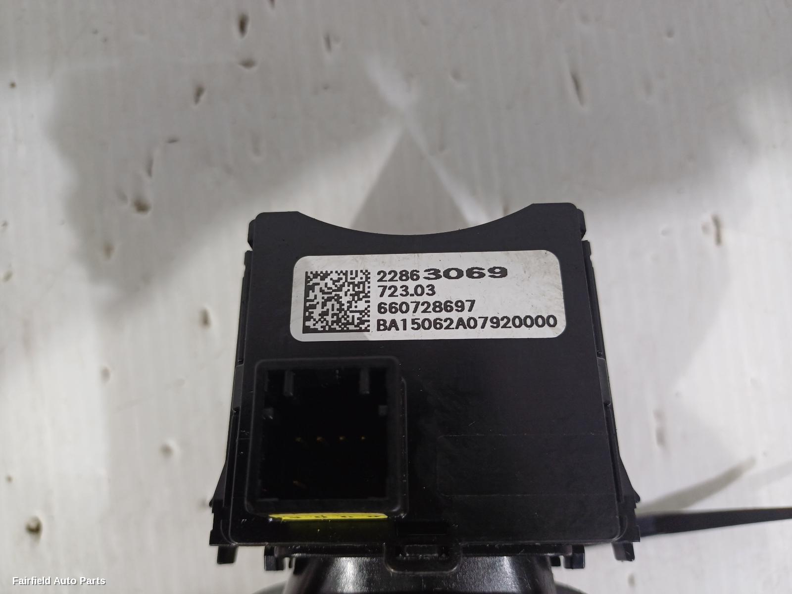 2013-2017 Holden Commodore Combination Switch