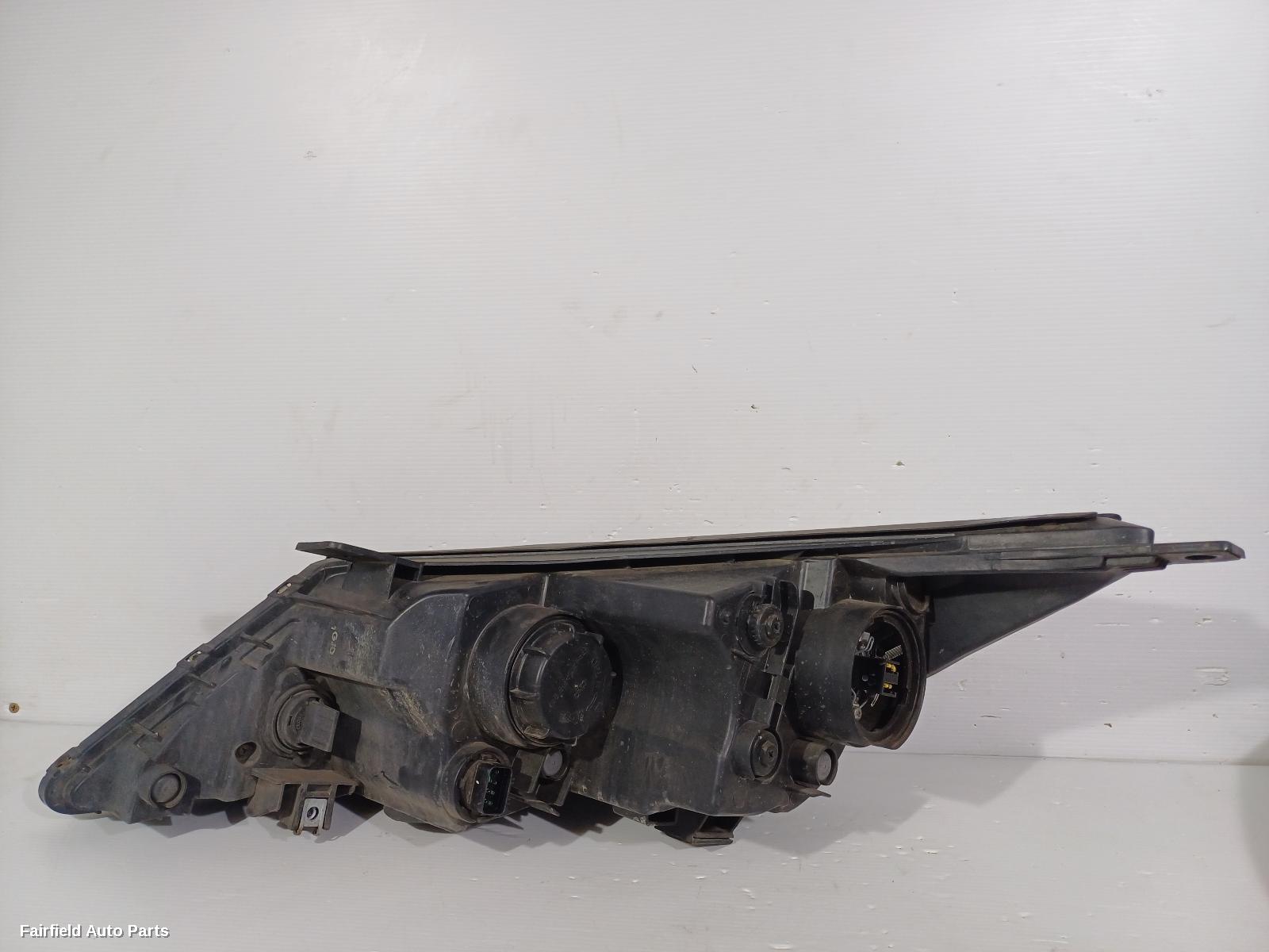2010-2013 Kia Sportage Right Headlamp