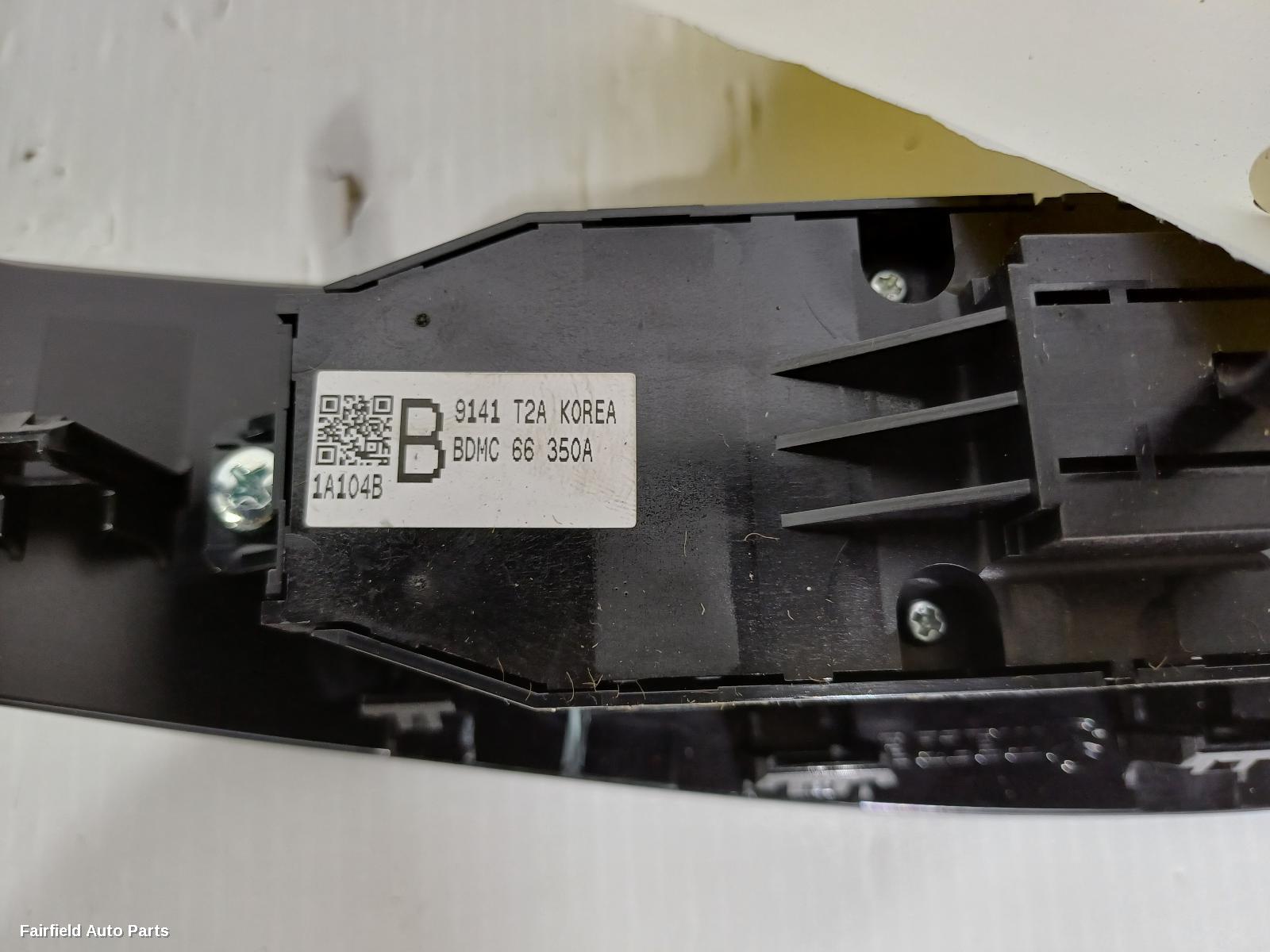 2019-2025 Mazda 3 Pwr Dr Wind Switch