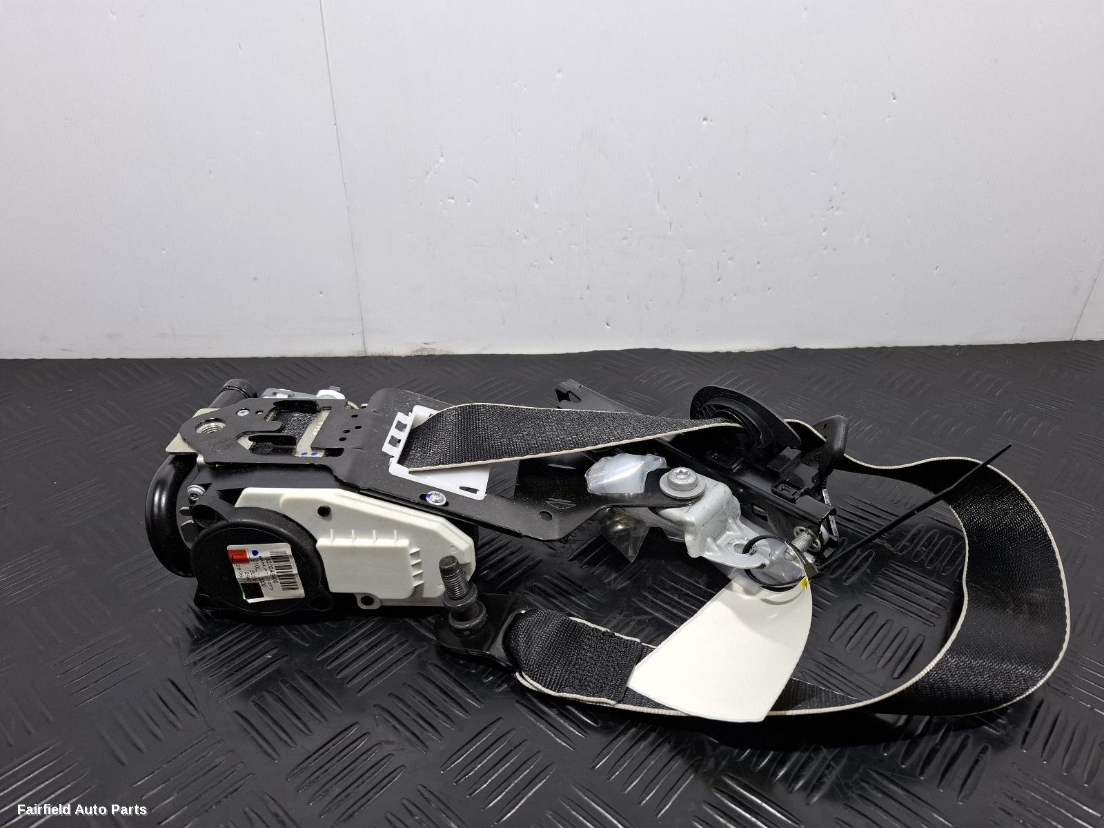 2013-2019 Mercedes Cla Class Seatbelt Stalk