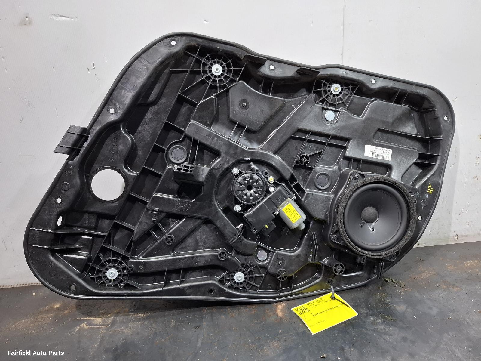 2011-2019 Hyundai I40 Right Front Window Reg Motor