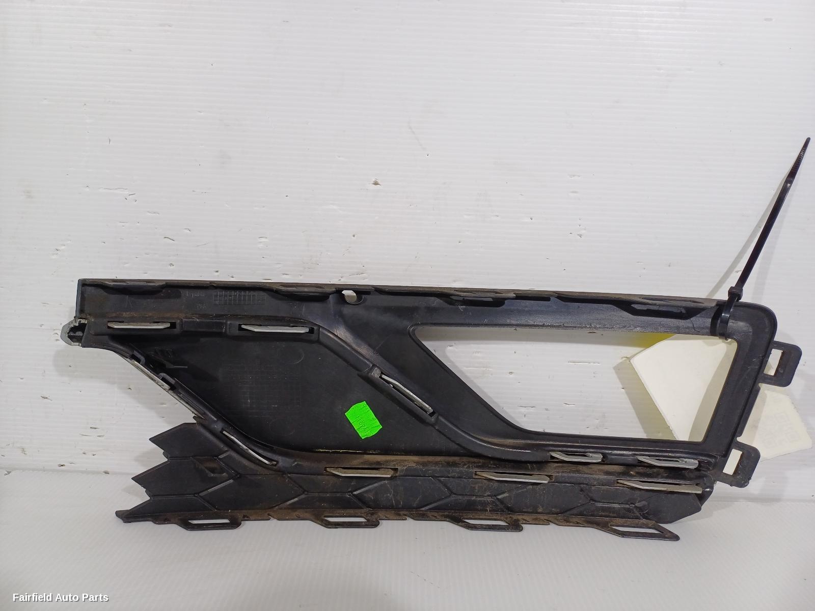 2012-2017 Volkswagen Golf Grille