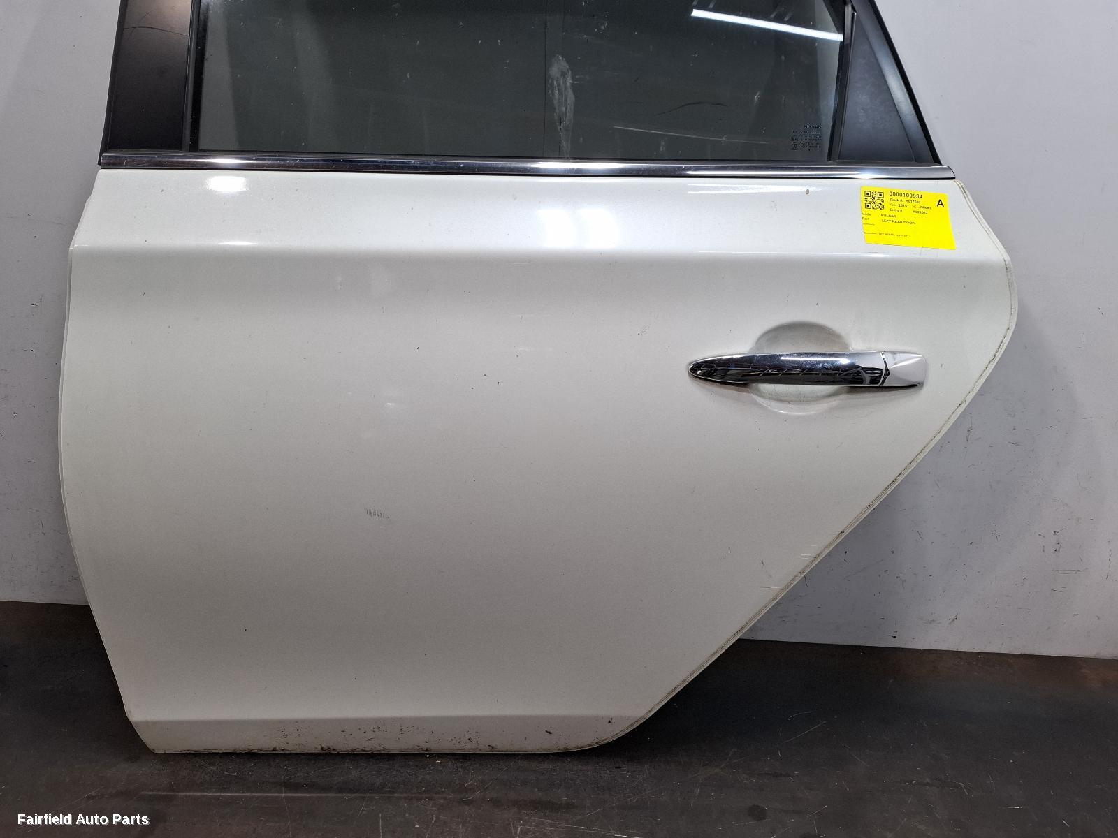 2012-2017 Nissan Pulsar Left Rear Door Sliding