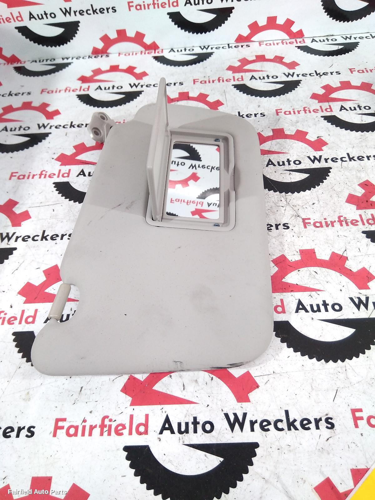 2012-2017 Nissan Pulsar Sunvisor
