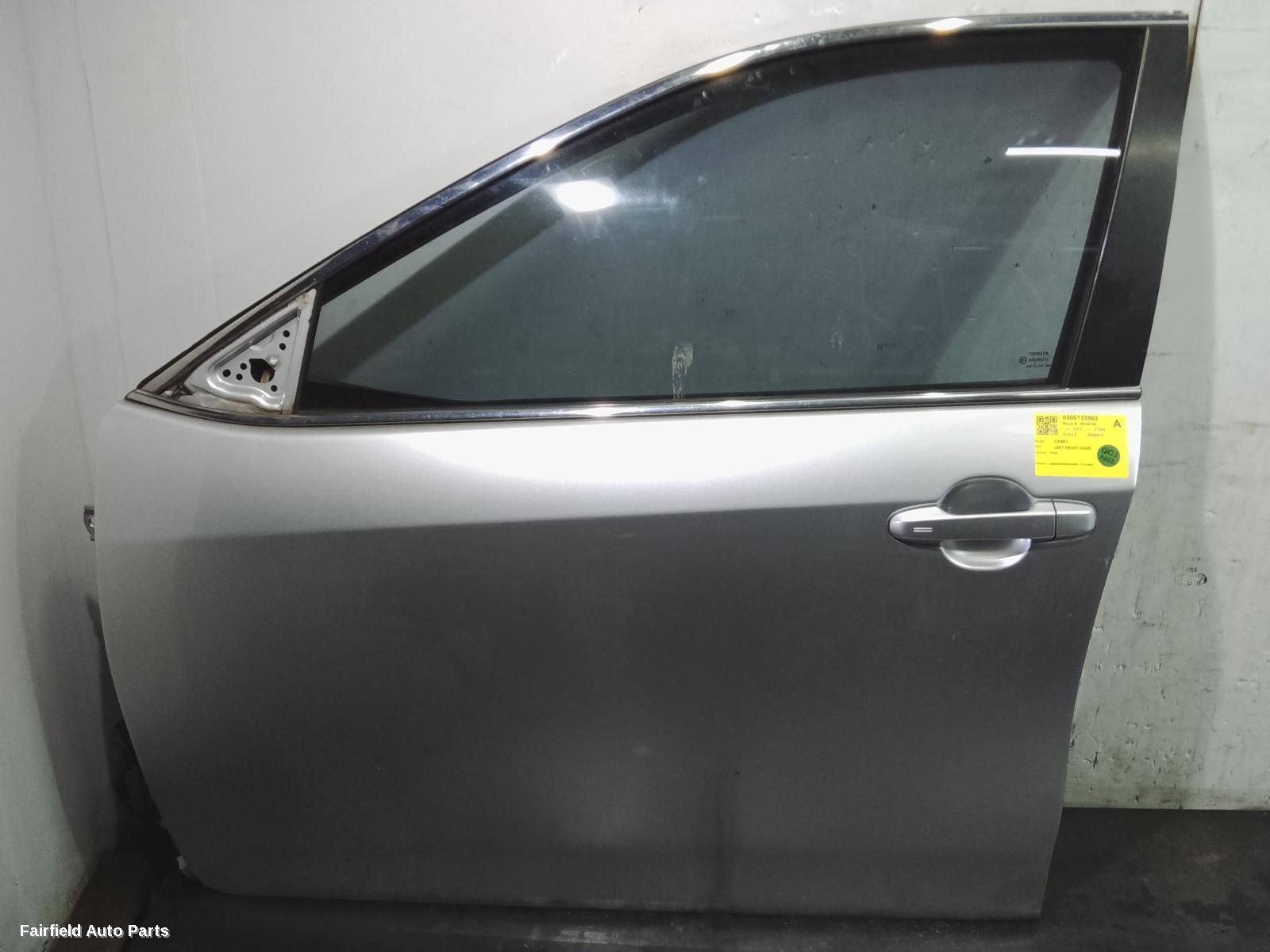 2011-2015 Toyota Camry Left Front Door