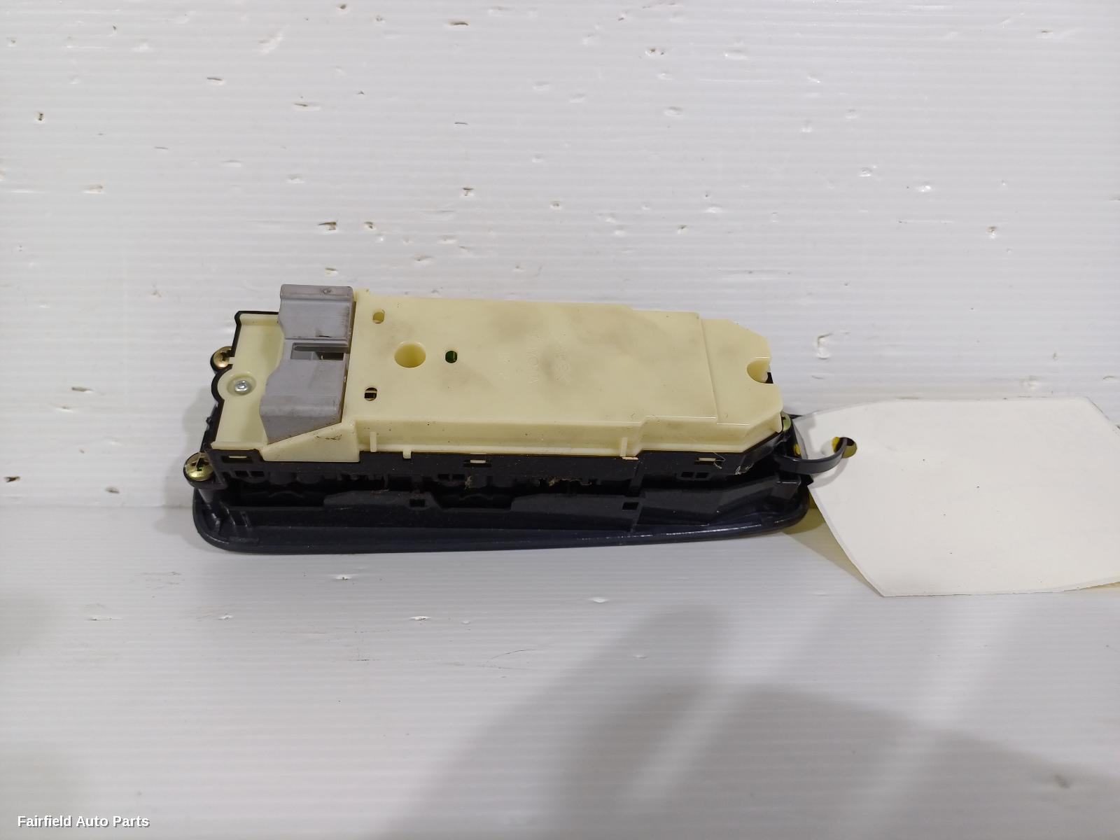 2000-2006 Toyota Estima Pwr Dr Wind Switch