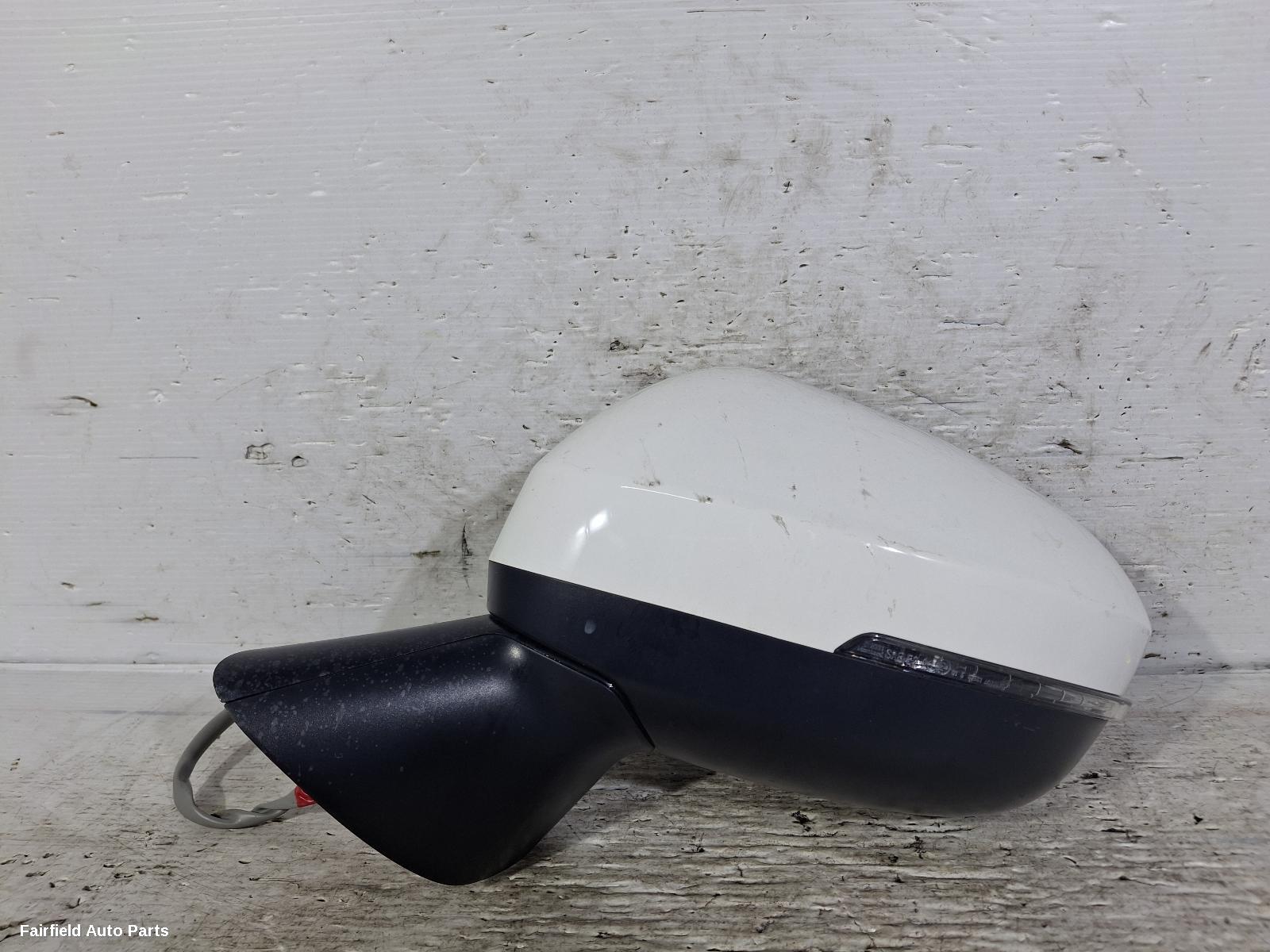 2021-2026 Mitsubishi Outlander Left Door Mirror