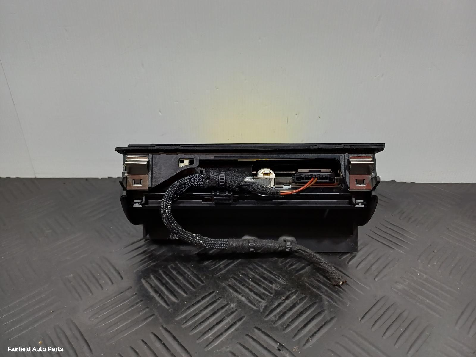 2012-2018 Audi A1 Radio Cd Dvd Sat Tv