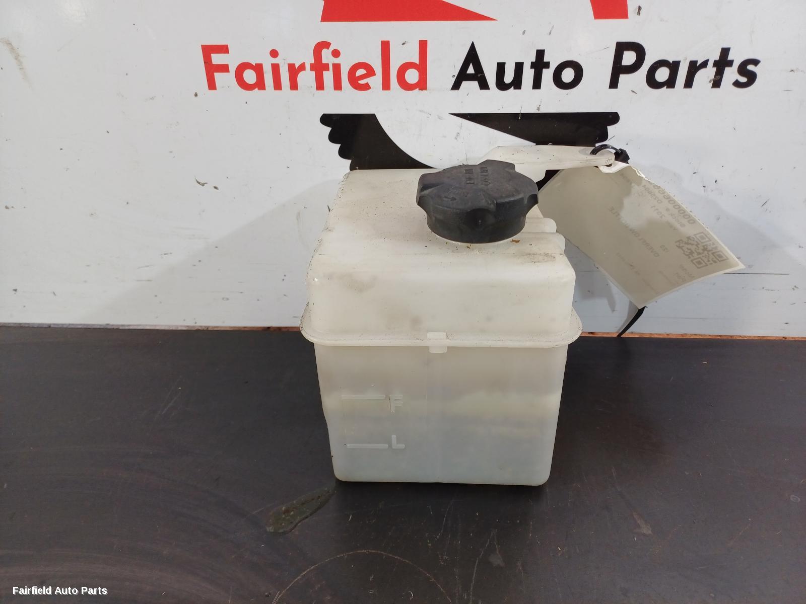 2010-2012 Hyundai I20 Overflow Bottle