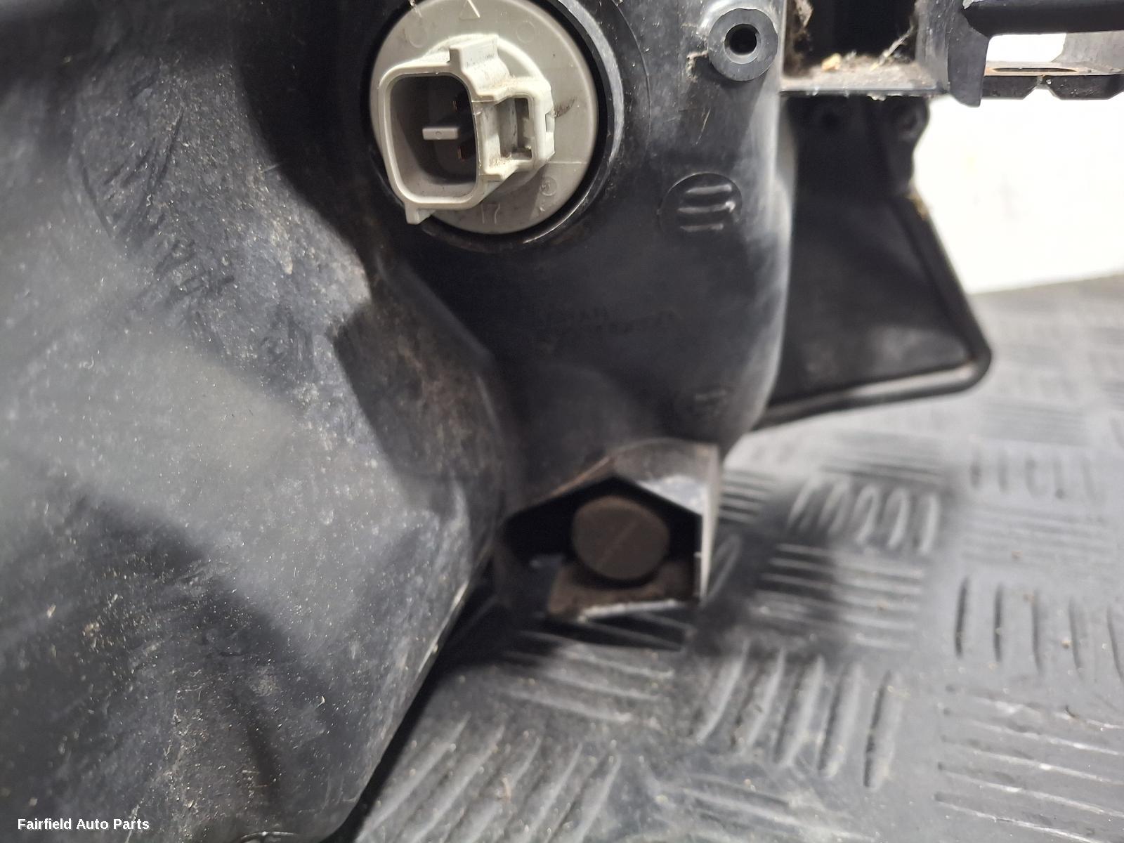 2011-2014 Toyota Yaris Left Headlamp