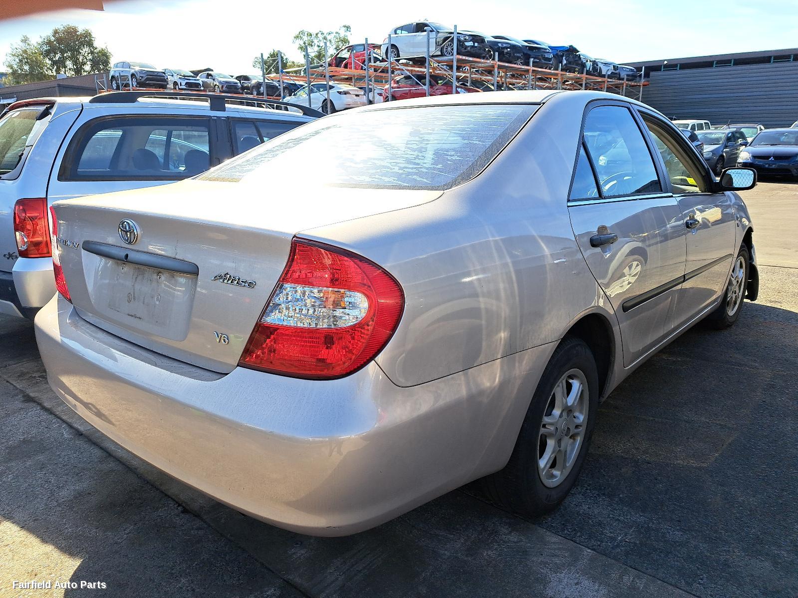 2002-2004 Toyota Camry Bootlid Tailgate