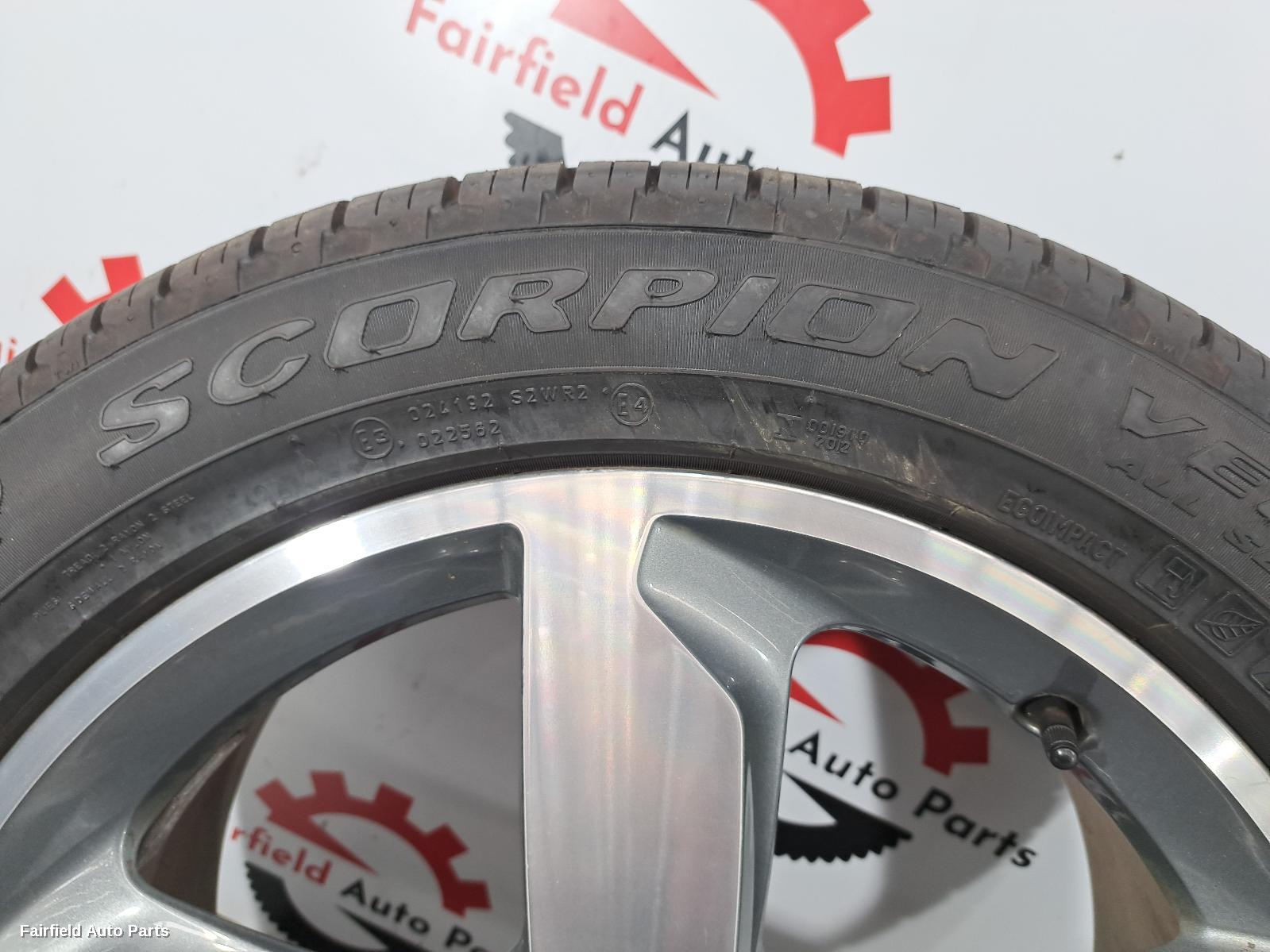 2012-2018 Audi Q3 Wheel Mag