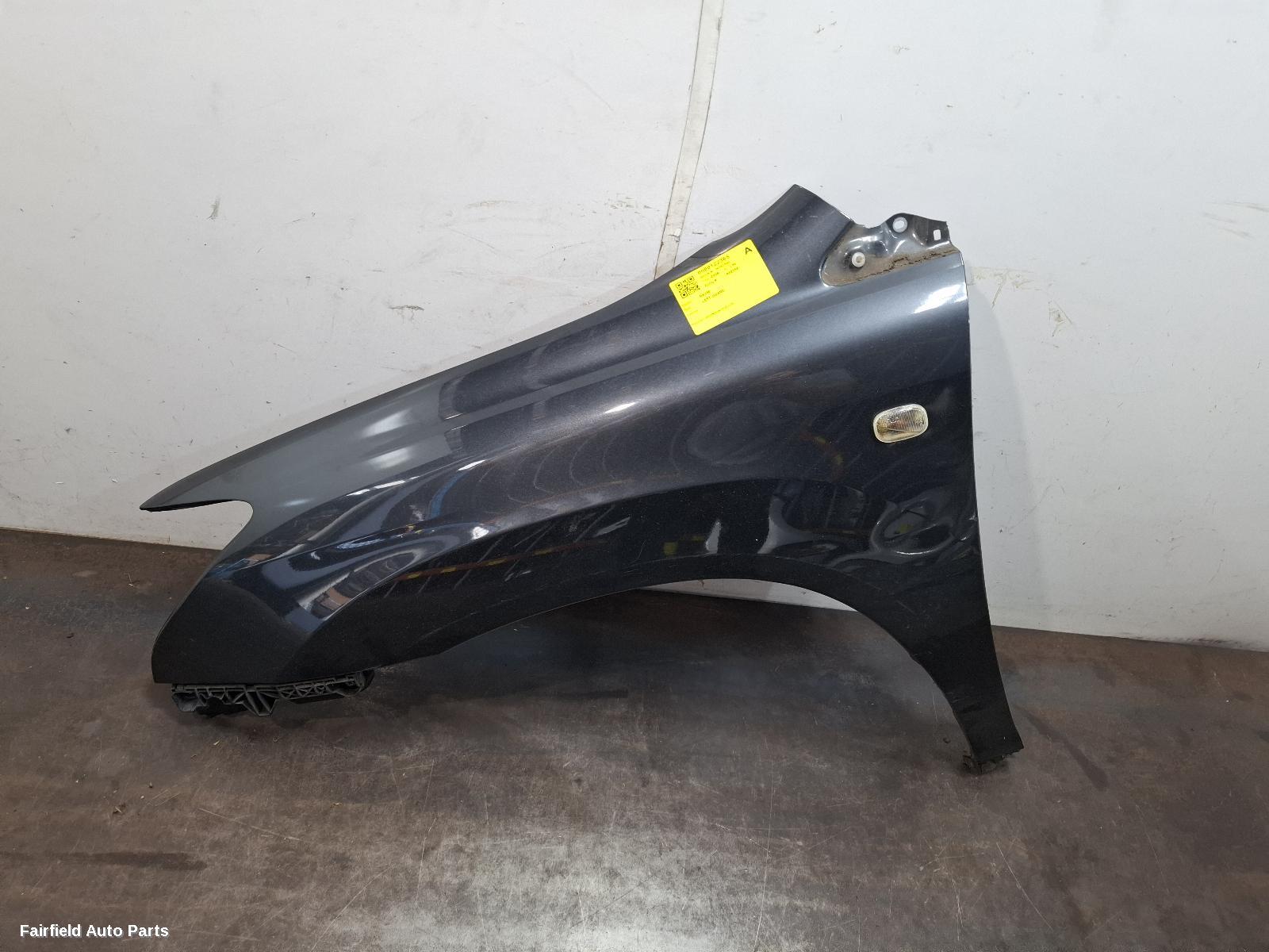 2006-2008 Lexus Rx Series Left Guard