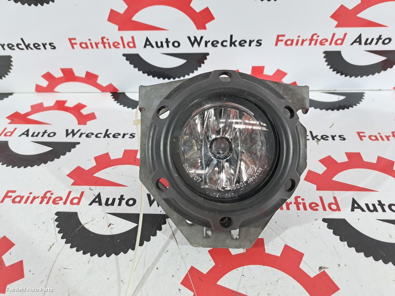 2006-2009 Mitsubishi Outlander Right Indicator Fog Side