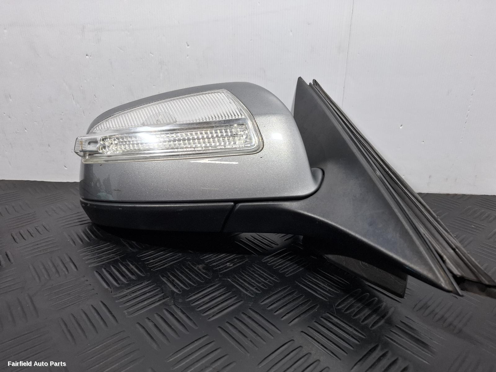 2007-2008 Mercedes C Class Right Door Mirror