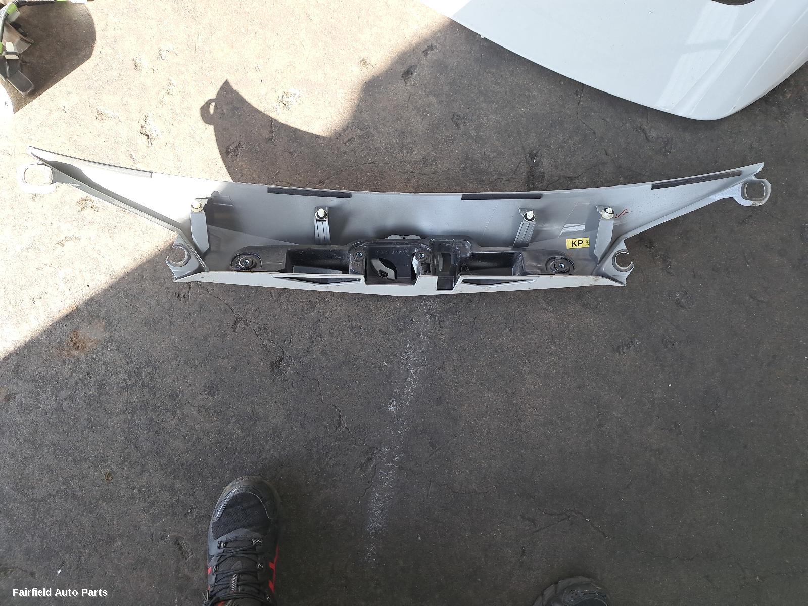 2015-2018 Toyota Rav4 Rear Garnish