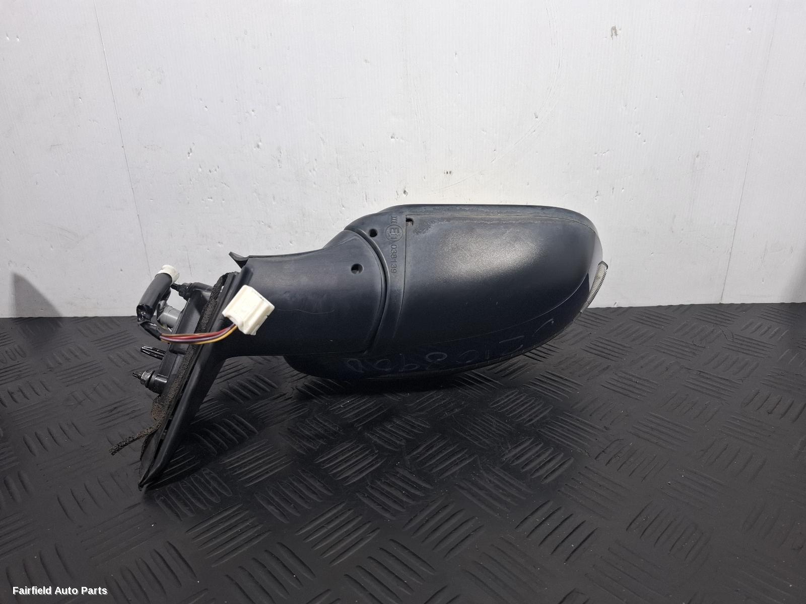 2013-2015 Nissan Qashqai Right Door Mirror
