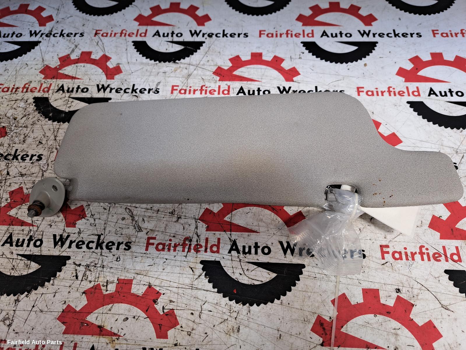 1999-2005 Toyota Echo Sunvisor