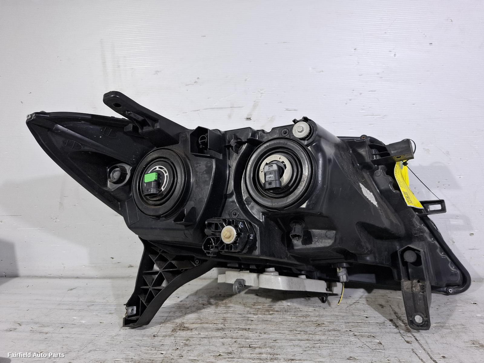 2013-2016 Nissan Pathfinder Right Headlamp