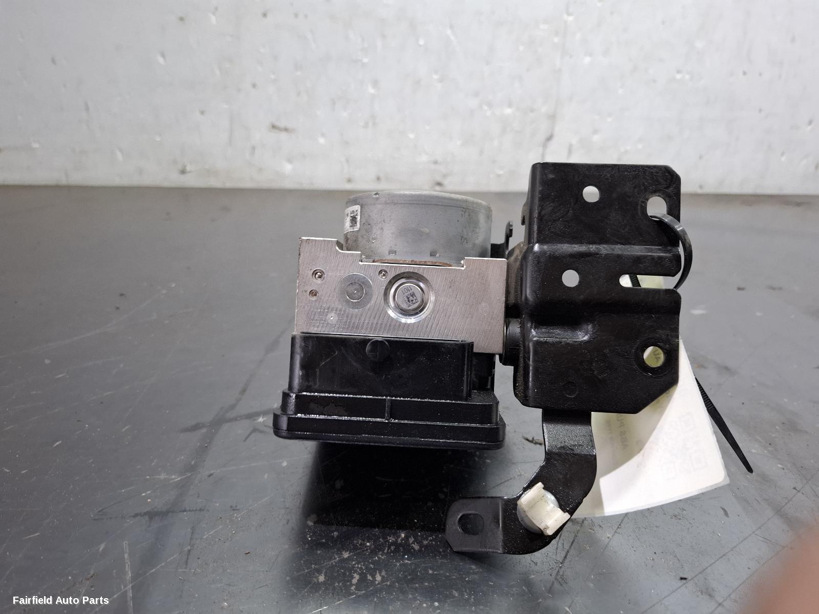 2013-2019 Mazda 3 Abs Pump Modulator