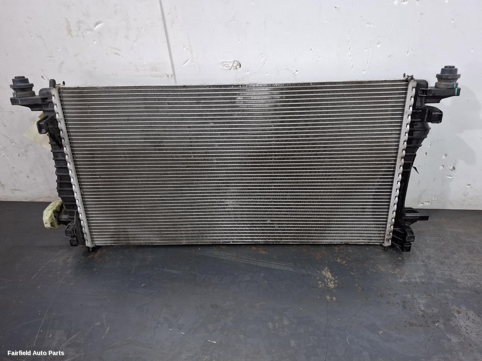 2019-2024 Mg Hs Radiator