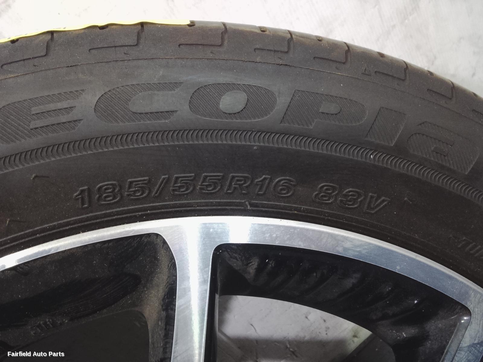 2020-2025 Toyota Yaris Wheel Mag