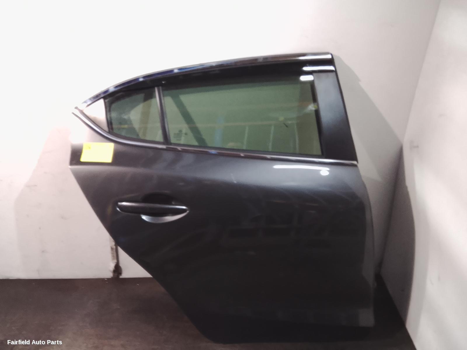 2013-2019 Mazda 3 Right Rear Door Sliding