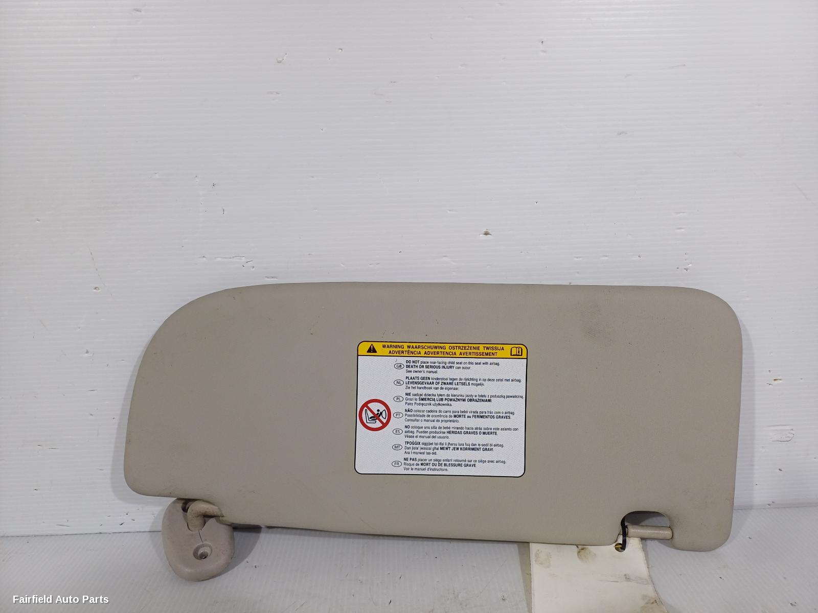 2012-2020 Holden Colorado Sunvisor
