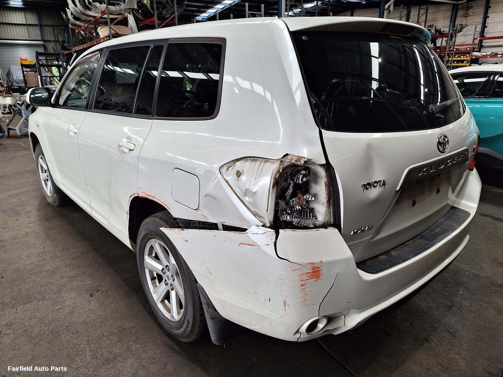 2007-2014 Toyota Kluger Rear Garnish