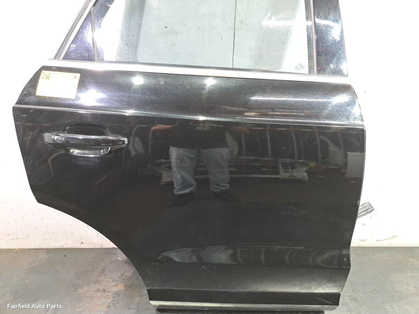 2012-2018 Audi Q3 Right Rear Door Sliding
